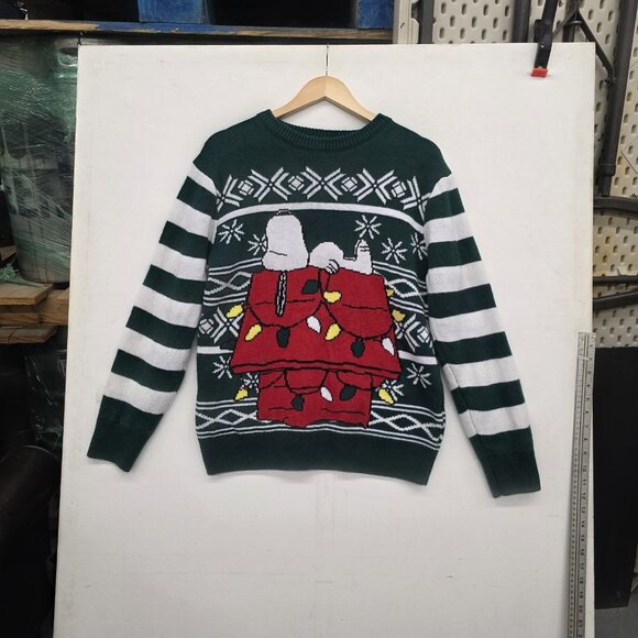 Peanuts Snoopy Christmas Sweater Men Large Pocket Snowflake Green Knitted - Picture 7 of 7